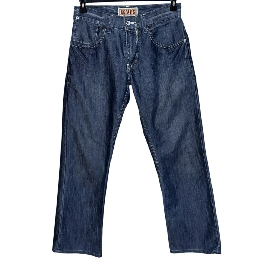 Levi’s 514 Medium Wash Slim Straight Blue Jeans Size 31 x 30